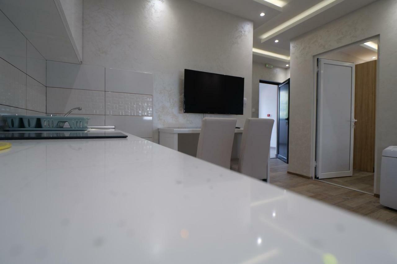 Dubai Apartmani 新帕扎尔 外观 照片